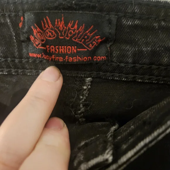 iRE Fashion Black Flare Cargo Jeans - Picture 3 of 4